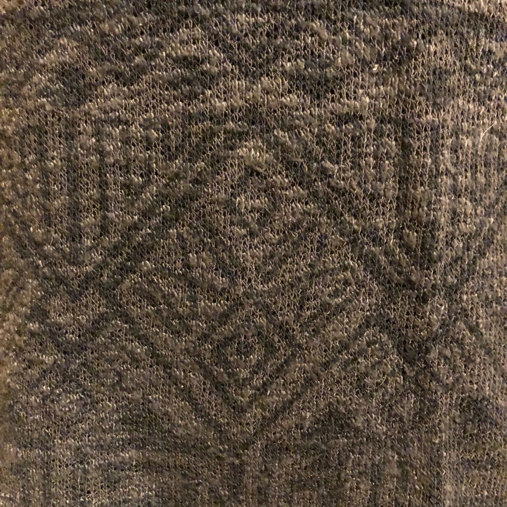 đź–¤Aztec Pattern Dark Grey Sweaterđź–¤ - Picture 3 of 3